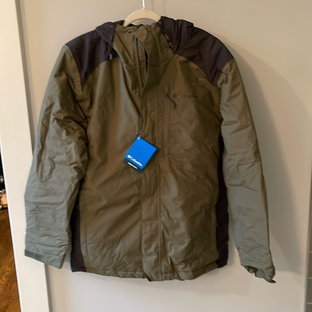 NWT Columbia Omni-Tech thermal reflective jacket
